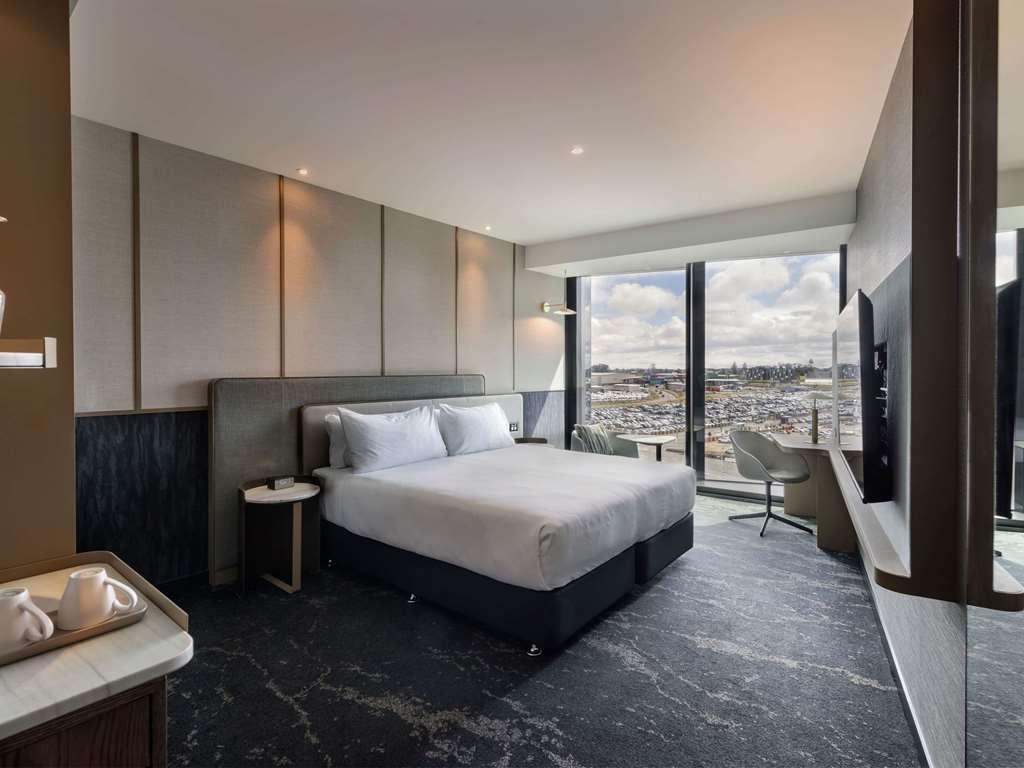 Pullman Auckland Airport Hotel Room photo